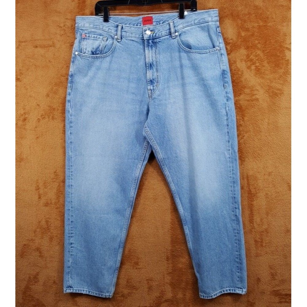 HUGO BOSS Jeans Mens Size 38x32 Blue Medium Wash Relaxed Tapered Leg 838 $158